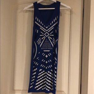 Fitted & great material party dress 💙